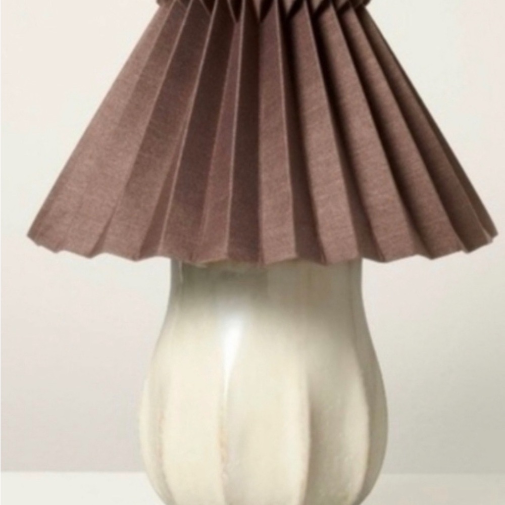 Hearth & Hand ceramic lamp
